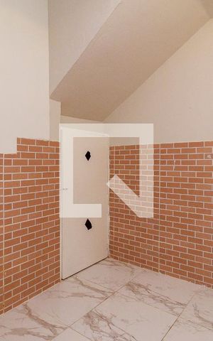 Casa para alugar com 48m², 1 quarto e sem vaga Casa para alugar com 48m², 1 quarto e sem vagaCorredor