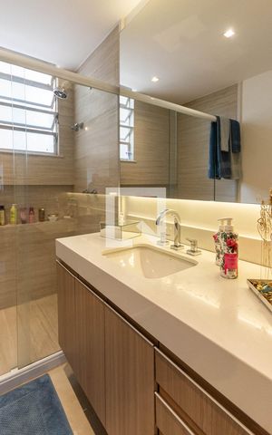 Apartamento à venda com 143m², 3 quartos e 1 vagaBanheiro Suíte