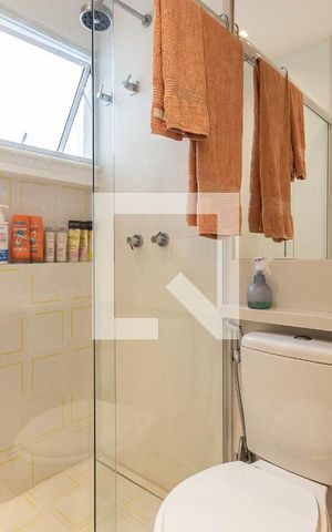Apartamento à venda com 143m², 3 quartos e 1 vagaBanheiro Suíte 2
