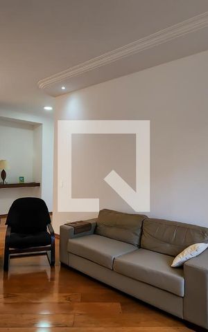 Casa de condomínio para alugar com 700m², 4 quartos e 6 vagas Casa de condomínio para alugar com 700m², 4 quartos e 6 vagasSala 2