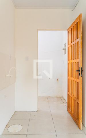 Casa para alugar com 50m², 1 quarto e sem vaga Casa para alugar com 50m², 1 quarto e sem vagaSala/Cozinha