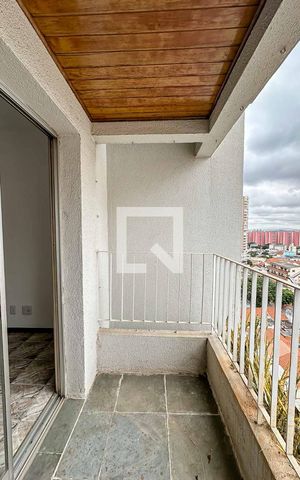 Apartamento para alugar com 84m², 3 quartos e 1 vagaSacada