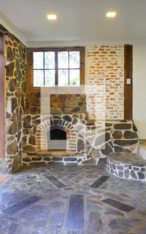 Casa para alugar com 180m², 4 quartos e 1 vagaSala