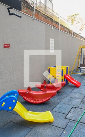 Studio à venda com 20m², 1 quarto e sem vaga Studio à venda com 20m², 1 quarto e sem vagaPlayground