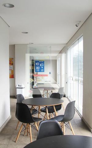 Apartamento à venda com 100m², 3 quartos e 2 vagasMercado 24h P