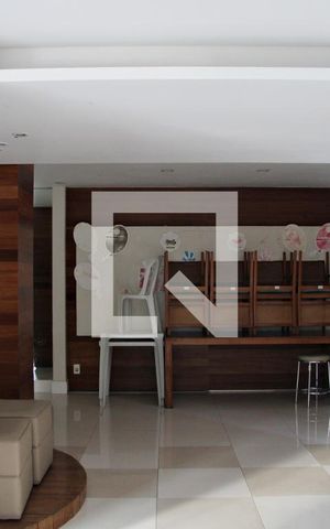 Apartamento à venda com 100m², 3 quartos e 2 vagasÁrea comum - Salão de festas
