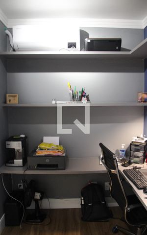Apartamento à venda com 100m², 3 quartos e 2 vagasQuarto3