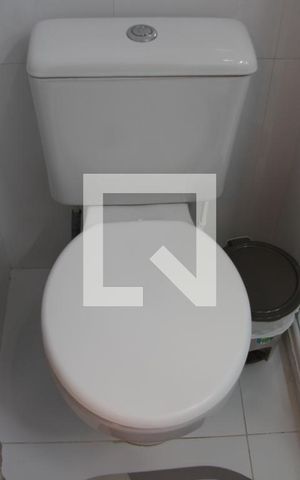 Apartamento à venda com 100m², 3 quartos e 2 vagasBanheiro social