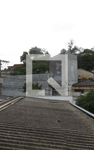 Casa à venda com 140m², 4 quartos e 2 vagasVista Sala Edícula