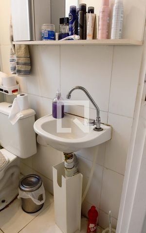 Apartamento à venda com 39m², 2 quartos e 1 vagaBanheiro