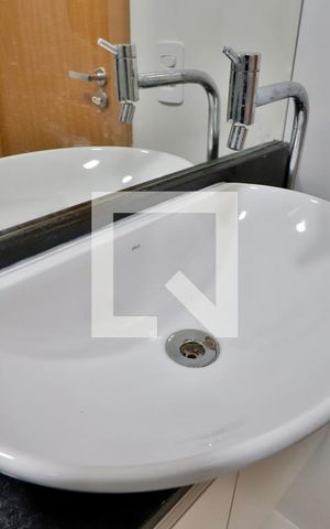 Apartamento para alugar com 24m², 1 quarto e sem vaga Apartamento para alugar com 24m², 1 quarto e sem vagaBanheiro