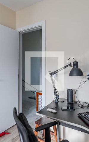 Casa à venda com 230m², 4 quartos e 4 vagas Casa à venda com 230m², 4 quartos e 4 vagasQuarto 3