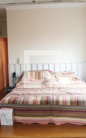 Casa à venda com 150m², 3 quartos e 2 vagasSuíte
