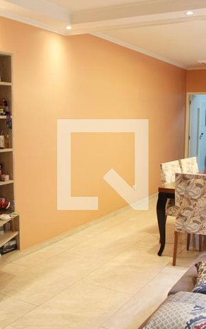 Casa à venda com 150m², 3 quartos e 2 vagasSala