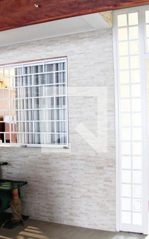 Casa à venda com 150m², 3 quartos e 2 vagasGaragem