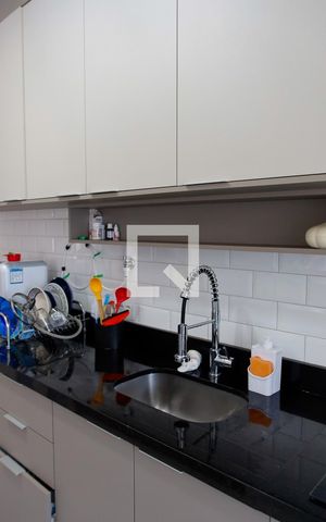 Apartamento à venda com 76m², 2 quartos e 1 vaga Apartamento à venda com 76m², 2 quartos e 1 vagaCozinha