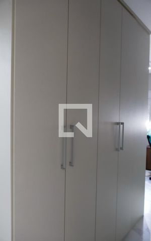Apartamento à venda com 76m², 2 quartos e 1 vaga Apartamento à venda com 76m², 2 quartos e 1 vagaQuarto 2 - Suíte