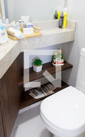 Apartamento à venda com 76m², 2 quartos e 1 vaga Apartamento à venda com 76m², 2 quartos e 1 vagaLavabo