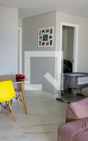 Apartamento à venda com 76m², 2 quartos e 1 vaga Apartamento à venda com 76m², 2 quartos e 1 vagasala