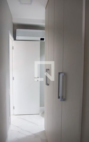 Apartamento à venda com 76m², 2 quartos e 1 vaga Apartamento à venda com 76m², 2 quartos e 1 vagaQuarto 2 - Suíte