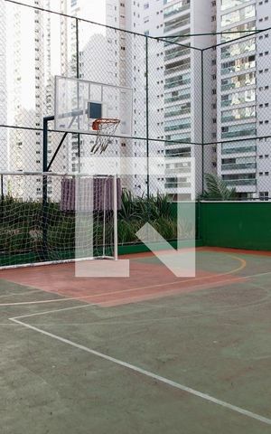 Apartamento à venda com 76m², 2 quartos e 1 vaga Apartamento à venda com 76m², 2 quartos e 1 vagaQuadra Esportiva
