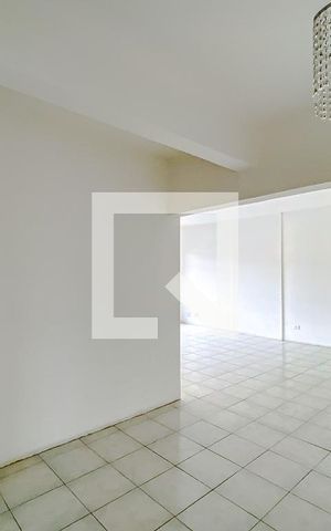 Apartamento para alugar com 120m², 3 quartos e sem vagaSala