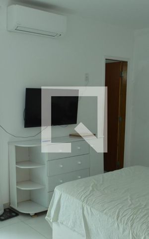 Casa de condomínio à venda com 120m², 3 quartos e 1 vaga Casa de condomínio à venda com 120m², 3 quartos e 1 vagaSuíte