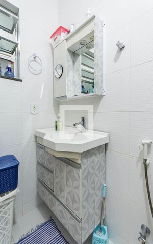 Apartamento à venda com 80m², 2 quartos e sem vagaBanheiro