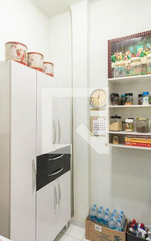 Apartamento à venda com 80m², 2 quartos e sem vagaCozinha