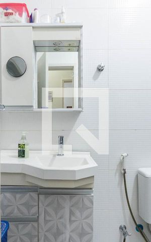 Apartamento à venda com 80m², 2 quartos e sem vagaBanheiro