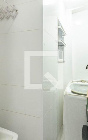 Apartamento à venda com 80m², 2 quartos e sem vagaÁrea de Serviço
