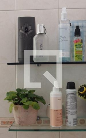 Apartamento à venda com 106m², 3 quartos e 2 vagasBanheiro