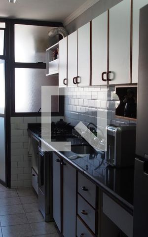 Apartamento à venda com 106m², 3 quartos e 2 vagasCozinha