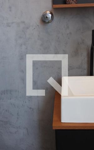 Apartamento à venda com 106m², 3 quartos e 2 vagasBanheiro de Serviço