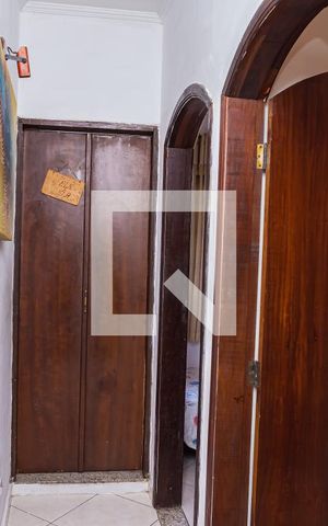 Casa à venda com 150m², 3 quartos e 3 vagas Casa à venda com 150m², 3 quartos e 3 vagasCorredor