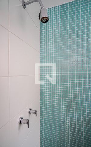 Casa de condomínio à venda com 436m², 3 quartos e 2 vagas Casa de condomínio à venda com 436m², 3 quartos e 2 vagasBanheiro