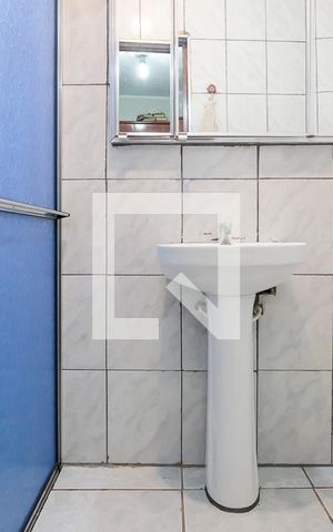 Casa à venda com 380m², 3 quartos e 2 vagasBanheiro da suíte 3