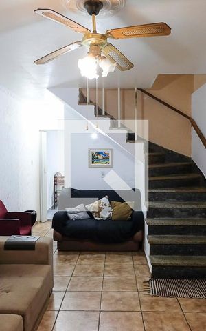 Casa à venda com 380m², 3 quartos e 2 vagasSala