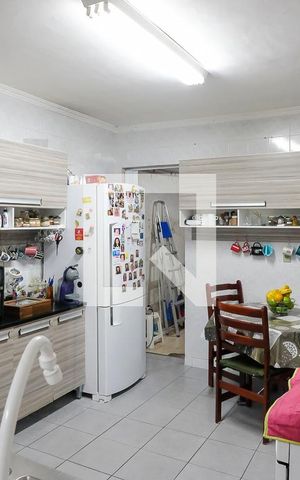 Casa à venda com 380m², 3 quartos e 2 vagasCozinha