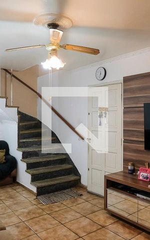 Casa à venda com 380m², 3 quartos e 2 vagasSala