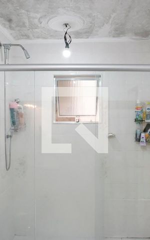 Casa à venda com 380m², 3 quartos e 2 vagasBanheiro da suíte 1