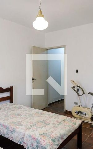 Casa à venda com 380m², 3 quartos e 2 vagasSuíte 2