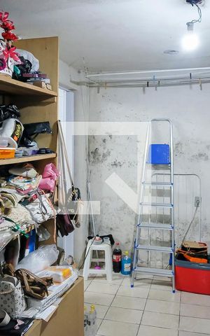 Casa à venda com 380m², 3 quartos e 2 vagasQuarto área de serviço