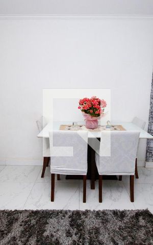 Apartamento à venda com 75m², 2 quartos e 1 vagaSala