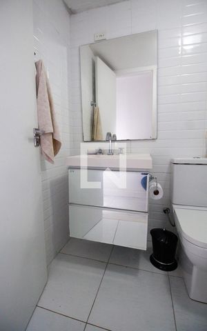 Apartamento à venda com 75m², 2 quartos e 1 vagaBanheiro