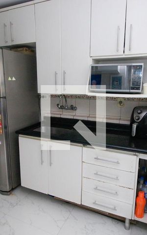Apartamento à venda com 75m², 2 quartos e 1 vagaCozinha