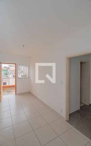 Casa à venda com 200m², 2 quartos e 3 vagas Casa à venda com 200m², 2 quartos e 3 vagasSala/Quarto - Casa 2