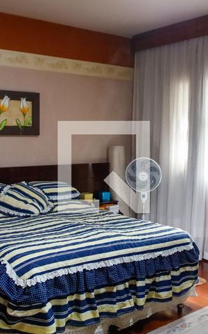 Casa à venda com 260m², 3 quartos e sem vaga Casa à venda com 260m², 3 quartos e sem vagaQuarto 3 - Suíte