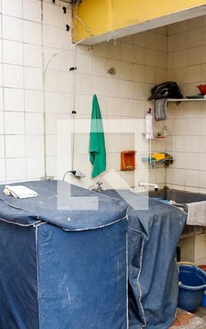 Casa à venda com 260m², 3 quartos e sem vaga Casa à venda com 260m², 3 quartos e sem vagaLavanderia