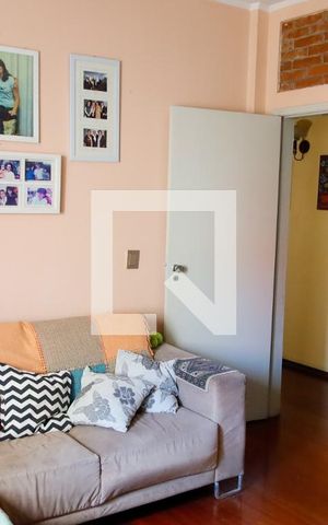 Casa à venda com 260m², 3 quartos e sem vaga Casa à venda com 260m², 3 quartos e sem vagasala